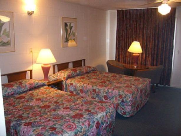 Knights Inn & Suites - Canyon 峡谷城 客房 照片